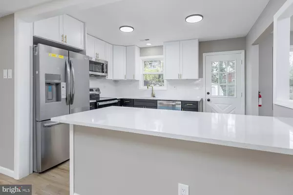 Mount Laurel, NJ 08054,210 STRATTON CT