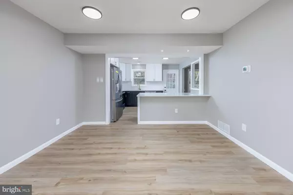 Mount Laurel, NJ 08054,210 STRATTON CT