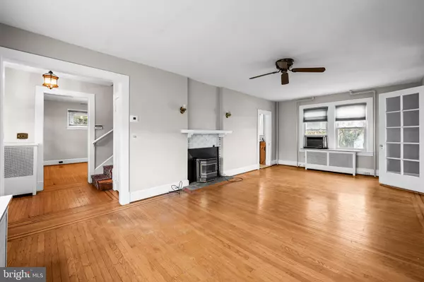 Pikesville, MD 21208,100 CLARENDON AVE