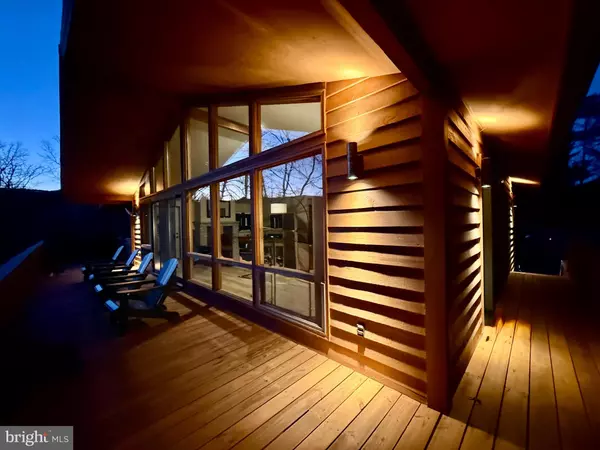 Hedgesville, WV 25427,417 TECUMSEH TRL