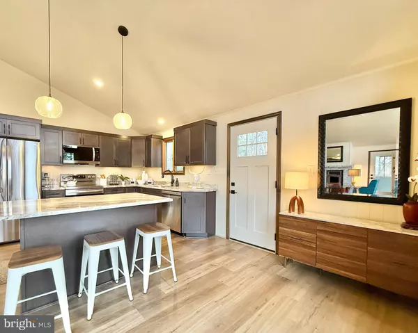 Hedgesville, WV 25427,417 TECUMSEH TRL