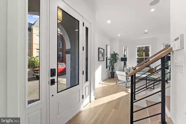 Washington, DC 20001,600 U ST NW