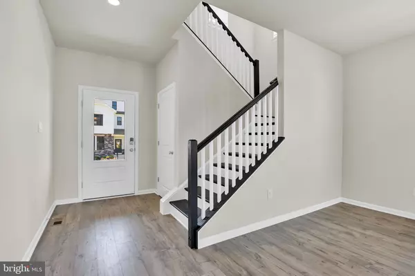 Frederick, MD 21701,460 HERRINGBONE WAY