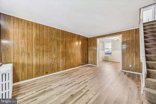 Upper Darby, PA 19082,433 COPLEY RD