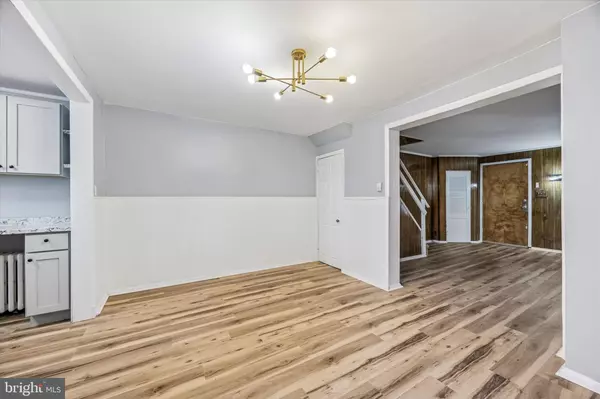 Upper Darby, PA 19082,433 COPLEY RD