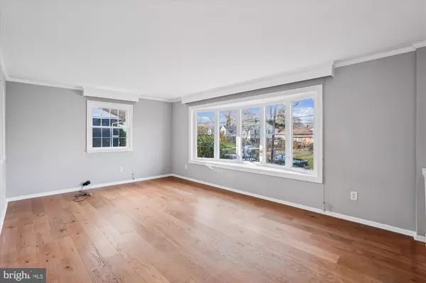 Beltsville, MD 20705,3021 CHAPEL VIEW DR