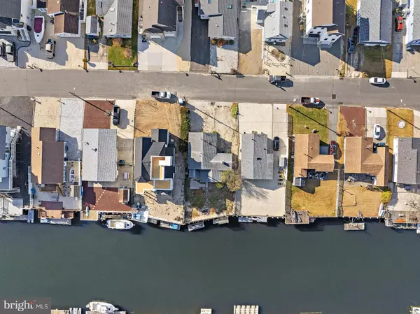 Little Egg Harbor Twp, NJ 08087,26 W MULLICA RD