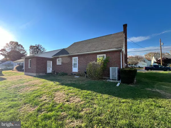 Manheim, PA 17545,327 W FERDINAND ST