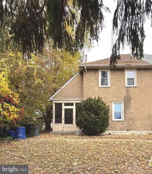 215 HORTON AVE, Brooklawn, NJ 08030