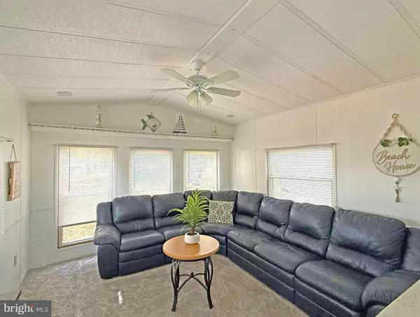 Rehoboth Beach, DE 19971,19952 1ST AVE #9