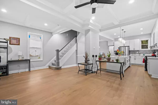 Baltimore, MD 21215,3900 COTTAGE AVE