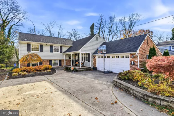 Cherry Hill, NJ 08034,217 REDSTONE RDG