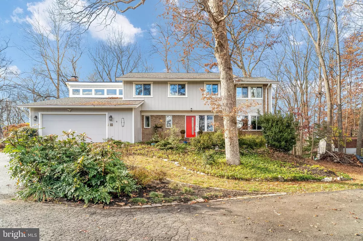 Oakton, VA 22124,10906 MILLER RD