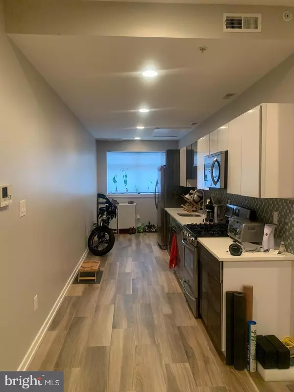 Philadelphia, PA 19146,1701 SOUTH ST #1F