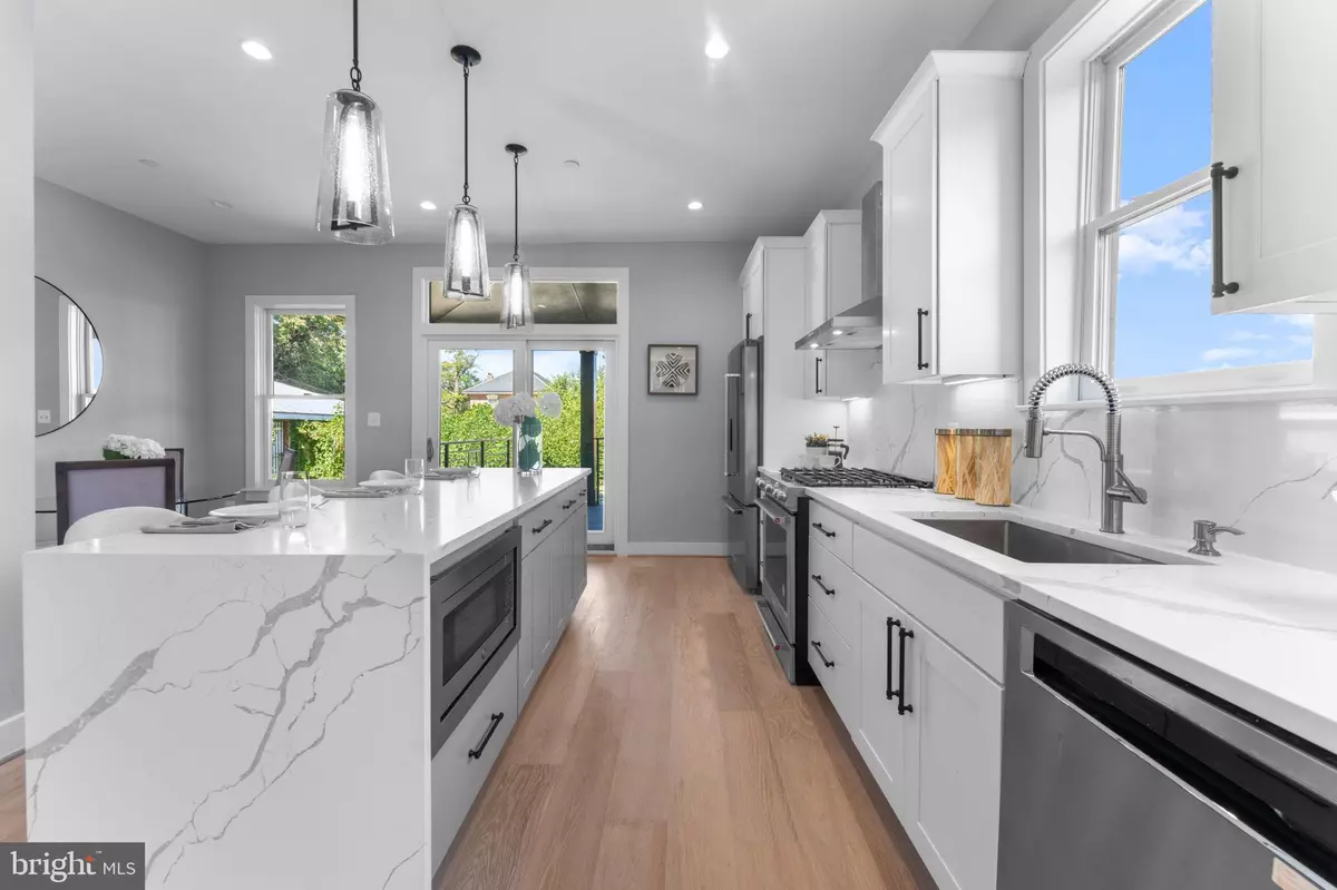 Washington, DC 20020,2331 HIGH ST SE