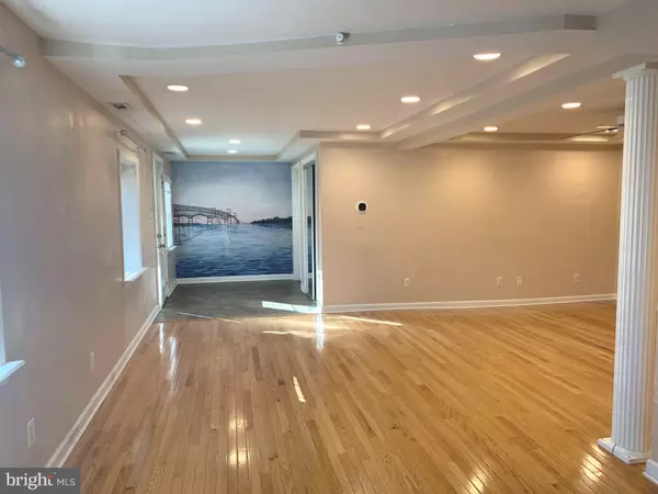 Pasadena, MD 21122,781 POWHATAN BEACH RD