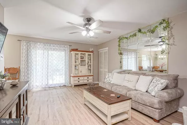 Westville, NJ 08093,416 WINDING WAY