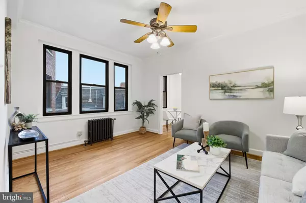 4007 CONNECTICUT AVE NW #304, Washington, DC 20008