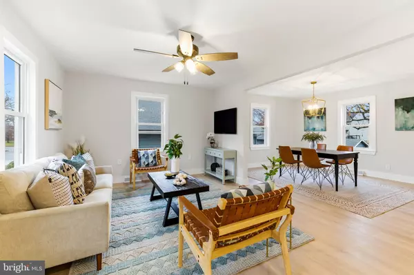 Audubon, NJ 08106,21 N DAVIS AVE