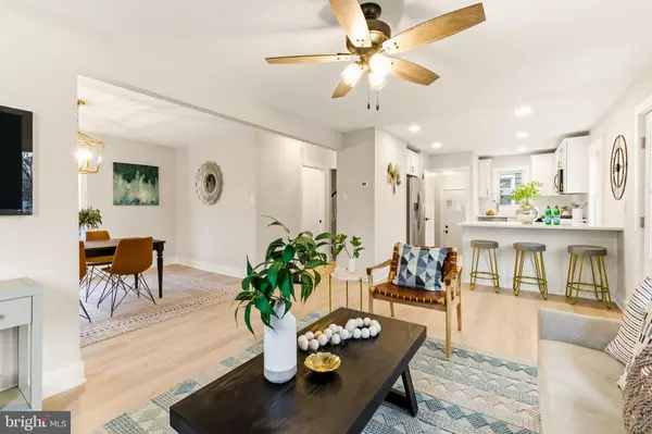 Audubon, NJ 08106,21 N DAVIS AVE