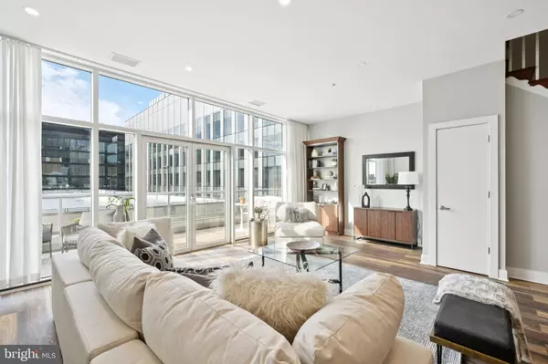 Philadelphia, PA 19103,23 S 23RD ST #7D