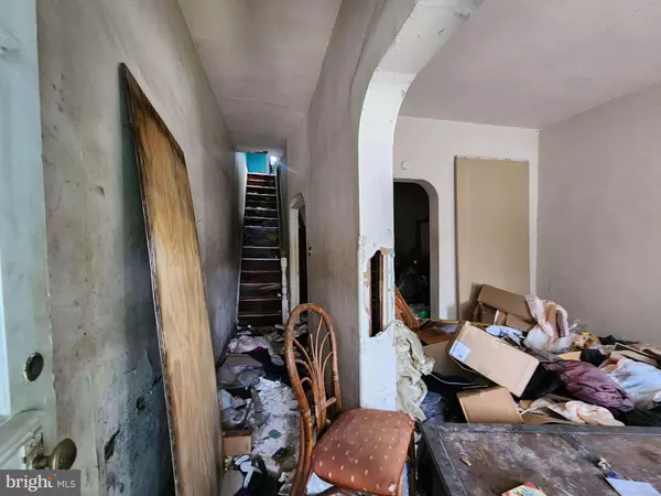 Baltimore, MD 21223,2504 MCHENRY ST