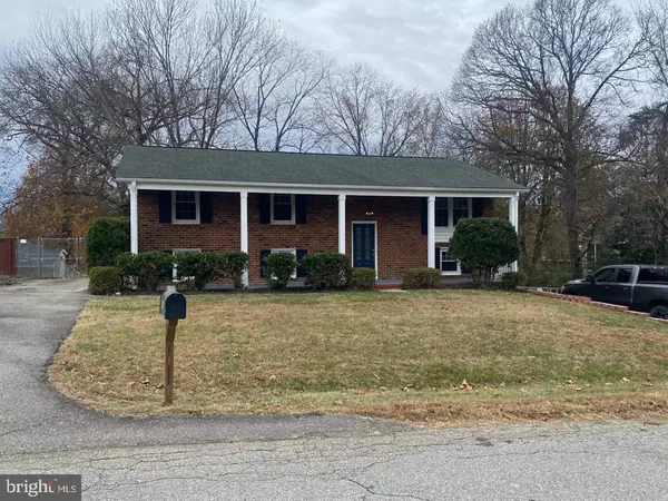 611 EDWARDS DR, Fredericksburg, VA 22405