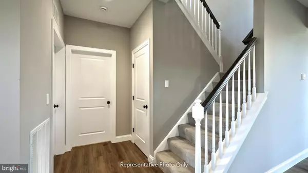 Mechanicsburg, PA 17050,104 DEVONSHIRE TER