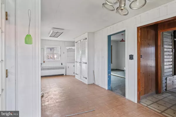 Townsend, DE 19734,412 MAIN ST