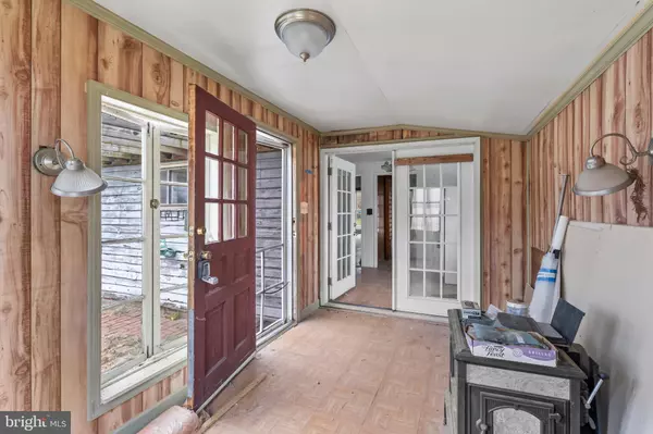 Townsend, DE 19734,412 MAIN ST