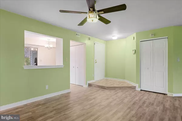 Annapolis, MD 21403,7036 HARBOUR VILLAGE CT #T1