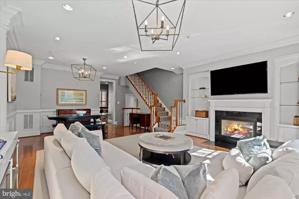 Alexandria, VA 22314,403 PRINCESS ST