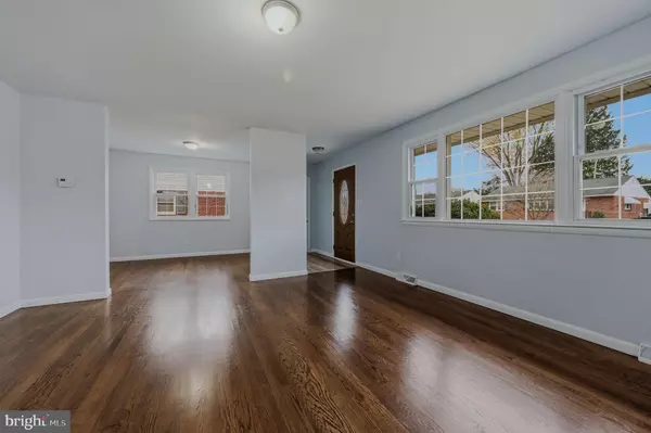 Newark, DE 19711,10 SHEFFIELD MANOR DR