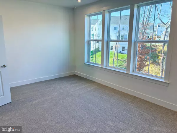 Stafford, VA 22554,246 VIOLET WAY #1