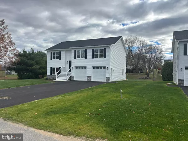 Carlisle, PA 17013,130 VALLEY DRIVE