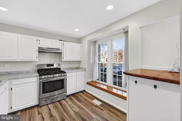 Centreville, VA 20120,14467 FOUR CHIMNEY DR