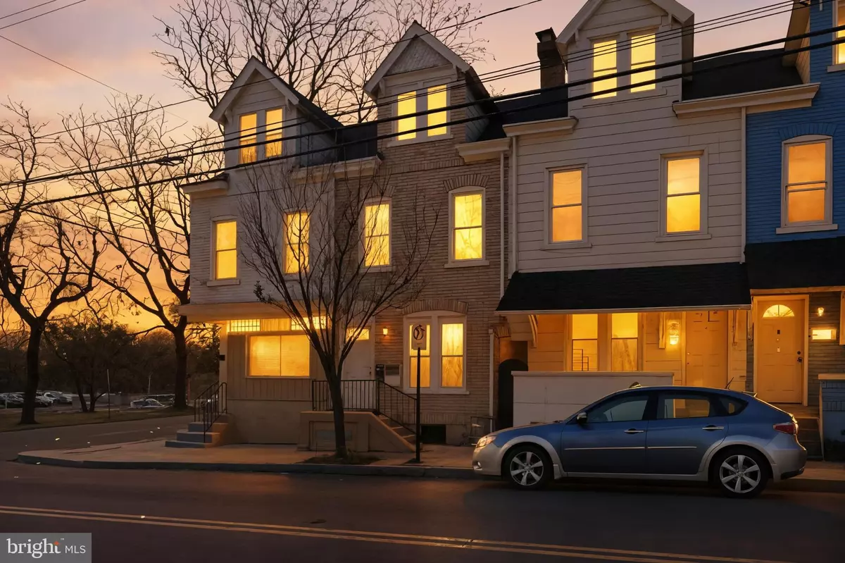 Allentown, PA 18102,384 W GORDON ST