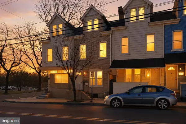 384 W GORDON ST, Allentown, PA 18102