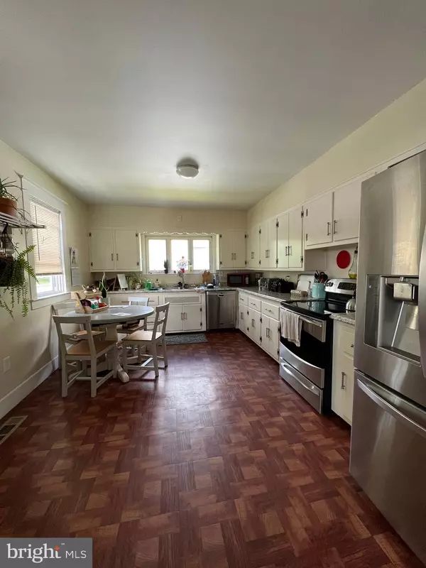 Baltimore, MD 21236,4204 PENN AVE