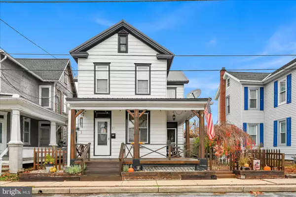 Myerstown, PA 17067,13 E MAPLE AVE