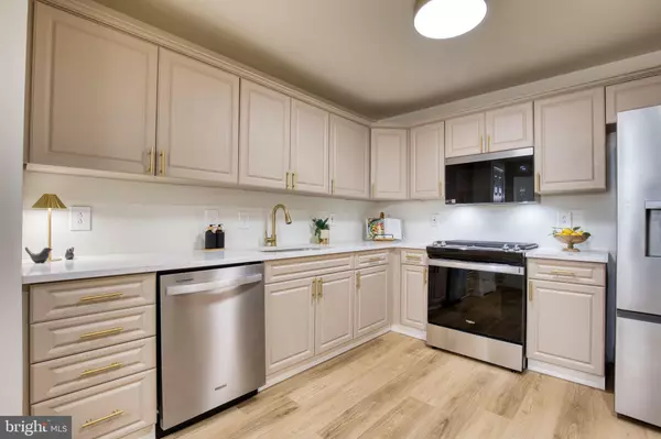 Royersford, PA 19468,107 WALKER RD