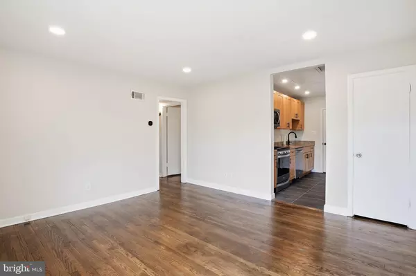 Rockville, MD 20851,1306 ABBOTT RD