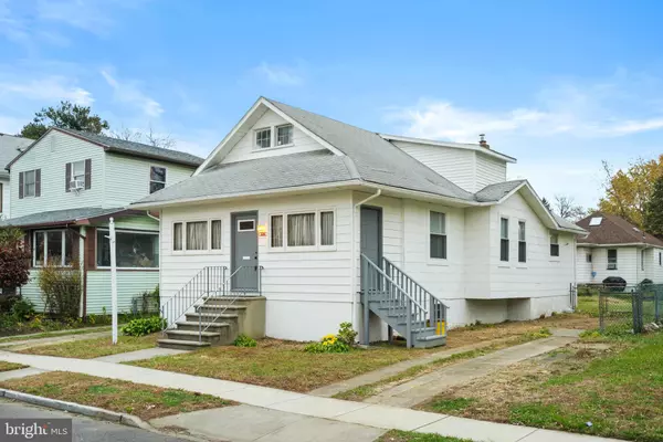 Oaklyn, NJ 08107,324 ELM AVE