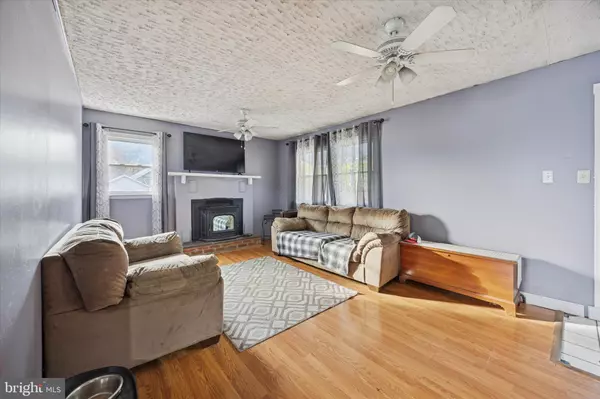 Croydon, PA 19021,820 KEYSTONE ST