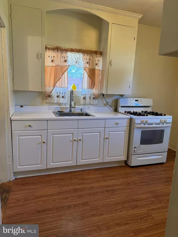 Capitol Heights, MD 20743,204 68TH PL