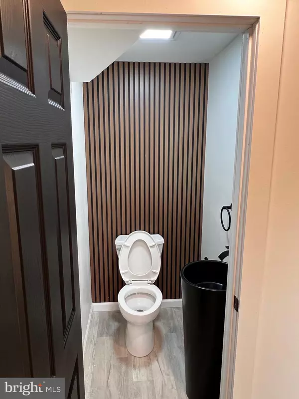 Manheim, PA 17545,173 S WOLF ST