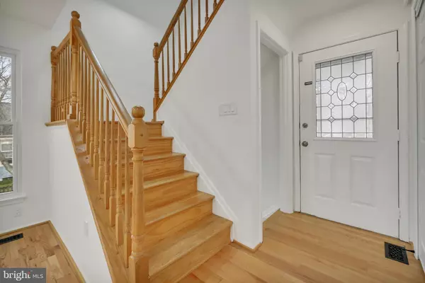 Woodbridge, VA 22192,11972 HOLLY VIEW DR