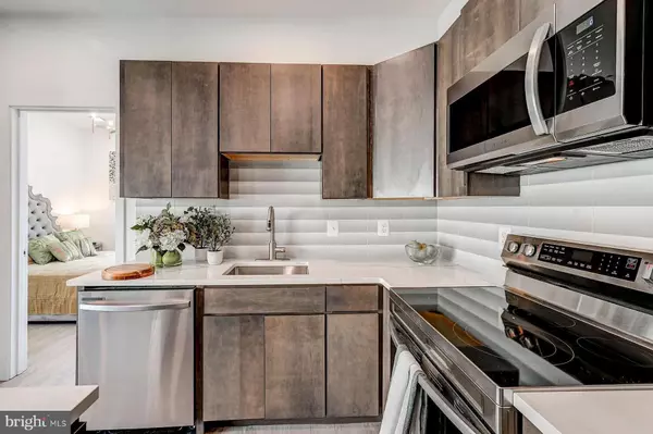 Baltimore, MD 21231,421 S BROADWAY #407