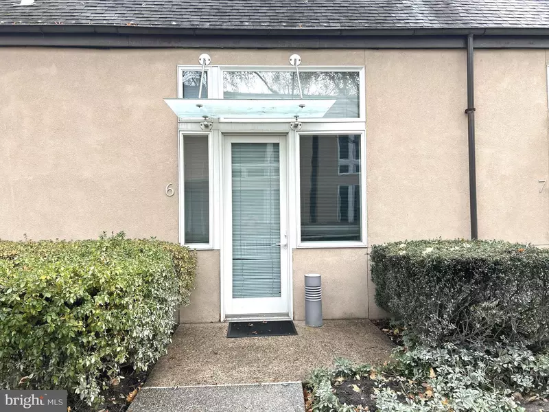 36 MOORE ST #UNIT 6, Princeton, NJ 08542