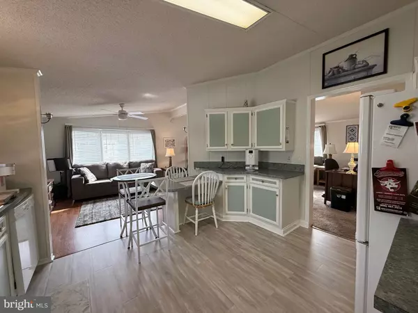 Buena, NJ 08310,141 COUNTRY LANE